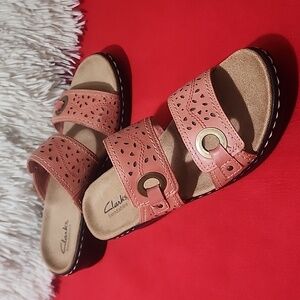 Clarks Lexi Laurel Coral Cutout Sandals